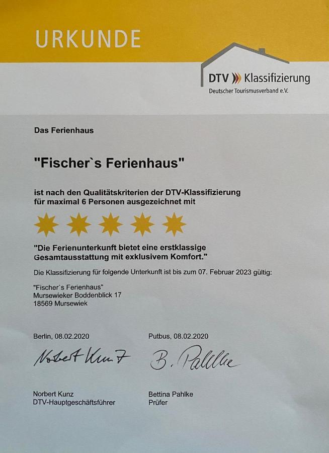 Fischer'S Ferienhaus Ruegen Mit Sauna Und Kamin Ummanz Exteriör bild