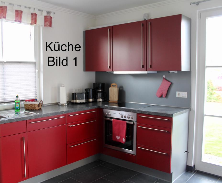 Fischer'S Ferienhaus Ruegen Mit Sauna Und Kamin Ummanz Exteriör bild
